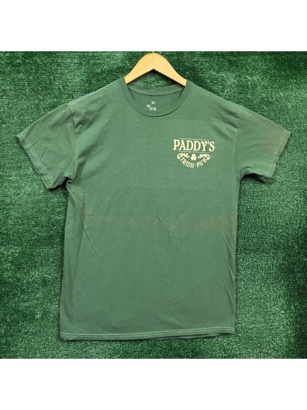 It’s Always Sunny In Philadelphia Paddy's Irish Pub Green T-Shirt Size Medium